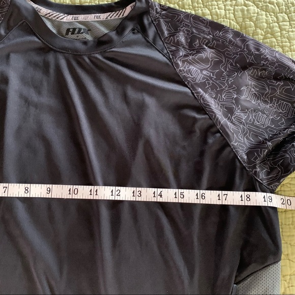 ⭐️ Fox Rashguard Long Sleeve * Med - Picture 6 of 13